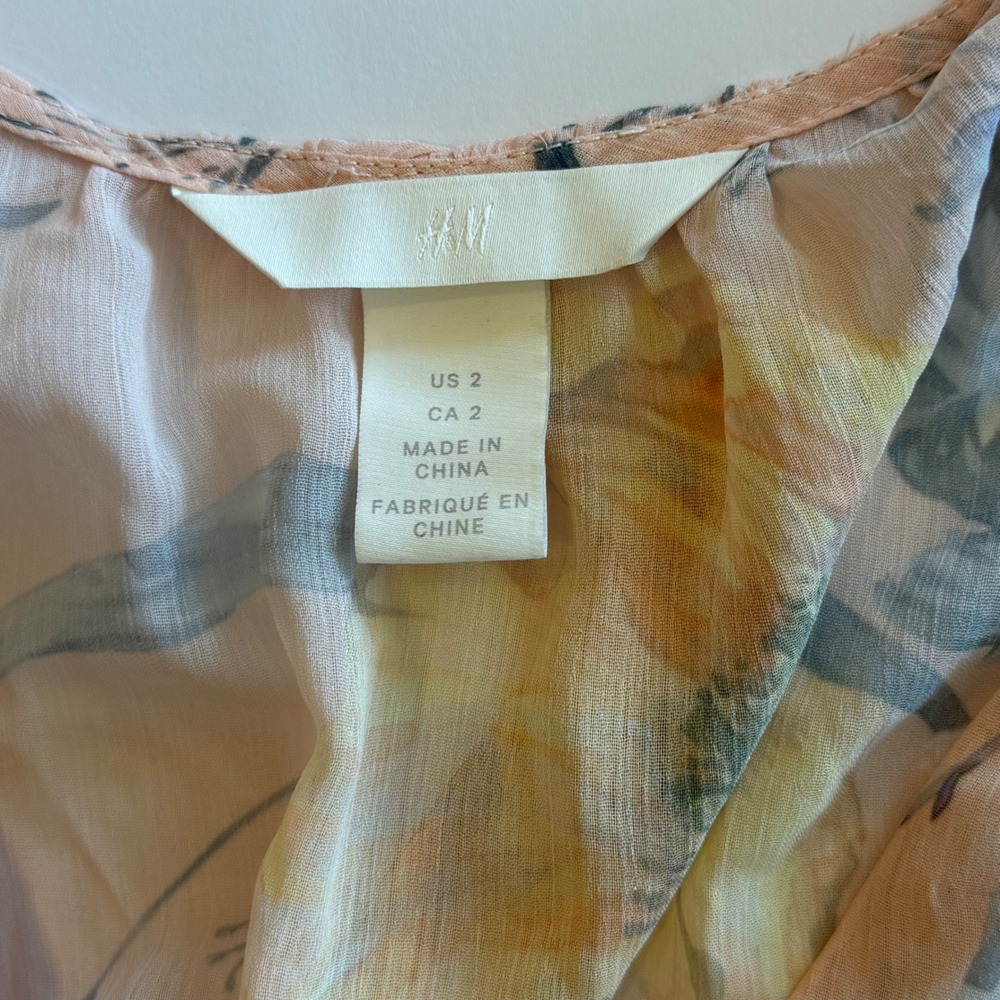 H&M Peach Floral Chiffon Maxi Dress Smocked Waist High Low Hem Pink Yellow US 2 - Picture 8 of 8